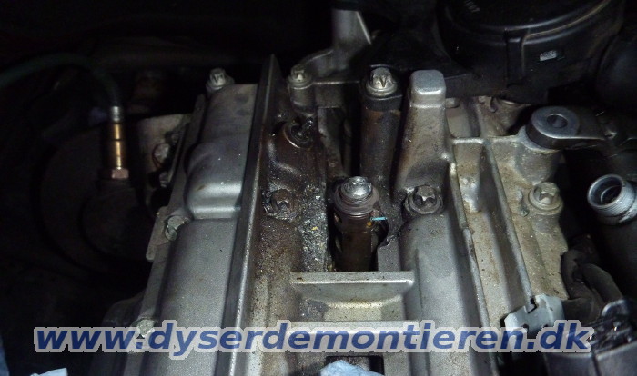 Udstrækning af en svejst indsprøjtningsdyse
                  fra Mercedes Sprinter V6 CDI motor
